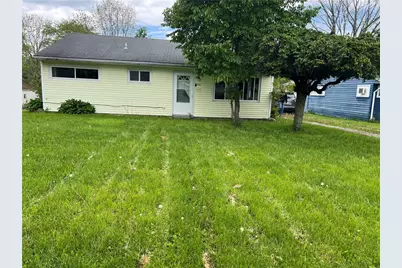 2108 Paul St, Hermitage, PA 16148 - Photo 1