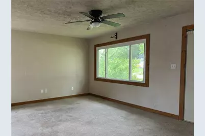 2108 Paul St, Hermitage, PA 16148 - Photo 12
