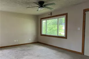 2108 Paul St, Hermitage, PA 16148 - Photo 12