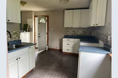2108 Paul St, Hermitage, PA 16148 - Photo 8