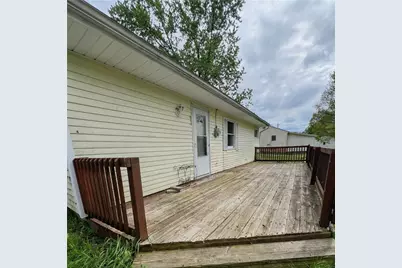 2108 Paul St, Hermitage, PA 16148 - Photo 4
