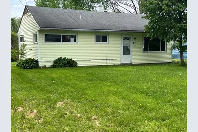 2108 Paul St, Hermitage, PA 16148 - Photo 2