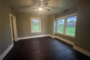 428 Pershing Dr, New Kensington, PA 15068 - Photo 8