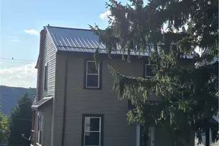 428 Pershing Dr, New Kensington, PA 15068 - Photo 24
