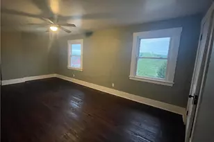 428 Pershing Dr, New Kensington, PA 15068 - Photo 20