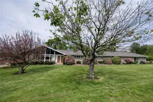 145 Oakhill, Center Township, PA 15001 - Photo 2