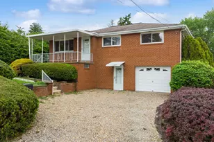 1343 Jonah Dr, Irwin, PA 15642 - Photo 32