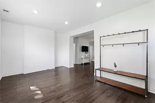 5401 Camelia St, Pittsburgh, PA 15201 - Photo 8