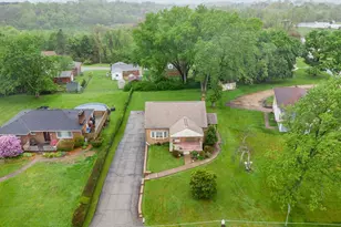 223 E Patty Ln, Monroeville, PA 15146 - Photo 28