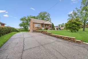 223 E Patty Ln, Monroeville, PA 15146 - Photo 30