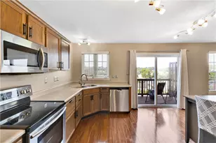 1804 Michael Dr, Pittsburgh, PA 15227 - Photo 10