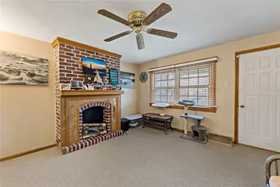 987 McCoy Rd, Kennedy Township, PA 15136 - Photo 2