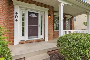 404 Plum Ct, Cranberry Township, PA 16066 - Photo 4