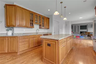 404 Plum Ct, Cranberry Township, PA 16066 - Photo 14