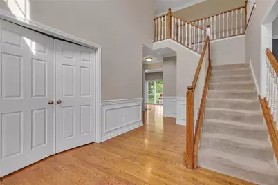 404 Plum Court, Cranberry Township, PA 16066 - Photo 6