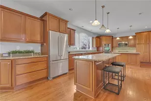 404 Plum Ct, Cranberry Township, PA 16066 - Photo 10