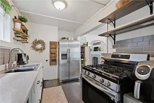 2646 Library Rd, Pittsburgh, PA 15234 - Photo 8