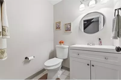 201 Woodbridge Dr, Ross Twp, PA 15237 - Photo 8
