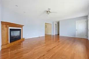 924 Rose Ave, New Castle, PA 16101 - Photo 4
