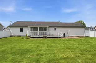 924 Rose Ave, New Castle, PA 16101 - Photo 22