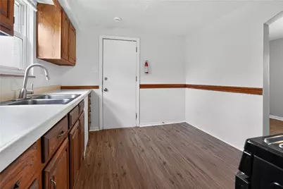 1406 Elmwood St, Port Vue, PA 15133 - Photo 16