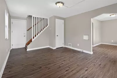 1406 Elmwood St, Port Vue, PA 15133 - Photo 8