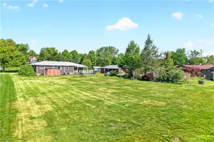 116 Crandon Cir, Brighton Township, PA 15009 - Photo 32