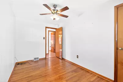 116 Crandon Circle, Brighton Township, PA 15009 - Photo 18