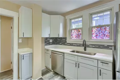 127 Montclair Ave, Pittsburgh, PA 15229 - Photo 12
