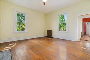 2738 Mt Royal Rd, Pittsburgh, PA 15217 - Photo 18