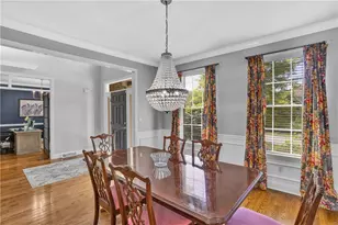 408 Honey Locust Dr, Cranberry Township, PA 16066 - Photo 8