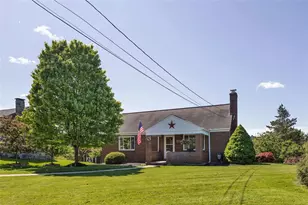 180 Bonnie View Dr, Pine Township, PA 15090 - Photo 2