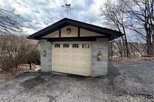 839 Larimer Ave, Wilkins Township, PA 15145 - Photo 26