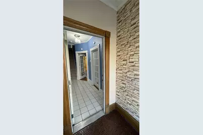 19 S 6th St, Duquesne, PA 15110 - Photo 6