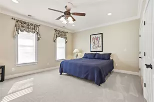 1040 Chanticleer Dr, Moon/Crescent Twp, PA 15046 - Photo 26