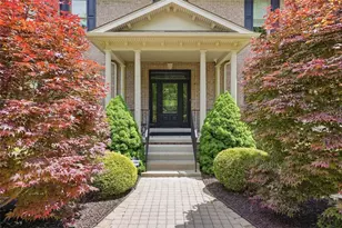 1040 Chanticleer Dr, Moon/Crescent Twp, PA 15046 - Photo 6
