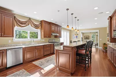 1040 Chanticleer Dr, Moon/Crescent Twp, PA 15046 - Photo 10