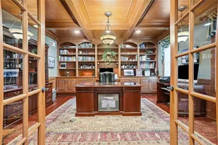 1040 Chanticleer Dr, Moon/Crescent Twp, PA 15046 - Photo 8