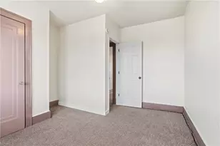 2812 Jenny Lind St, East McKeesport, PA 15132 - Photo 22