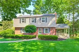 2545 Matterhorn Dr, Pittsburgh, PA 15090 - Photo 1