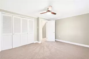2545 Matterhorn Dr, Pittsburgh, PA 15090 - Photo 36
