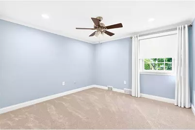 2545 Matterhorn Dr, Pittsburgh, PA 15090 - Photo 28