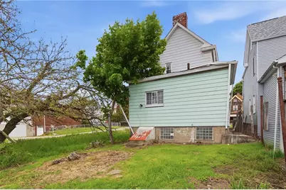 2402 Grandview Avenue, McKeesport, PA 15132 - Photo 4