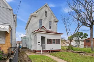 2402 Grandview Ave, McKeesport, PA 15132 - Photo 2