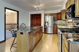 4216 Clendenning Rd, Richland, PA 15044 - Photo 6