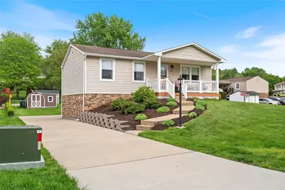 135 Fox Run Rd, Cranberry Township, PA 16066 - Photo 2