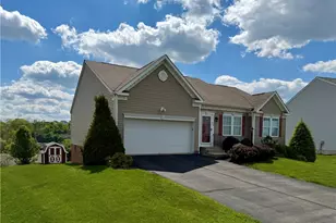 624 Setter Ln, Jefferson Hills, PA 15025 - Photo 2