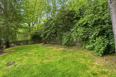 2328 Weston Dr, Pittsburgh, PA 15241 - Photo 32
