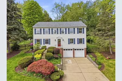 2328 Weston Dr, Pittsburgh, PA 15241 - Photo 2