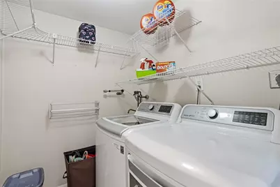 2328 Weston Dr, Pittsburgh, PA 15241 - Photo 18